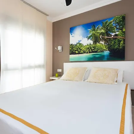 Apartamento Amarilla Golf Apartment